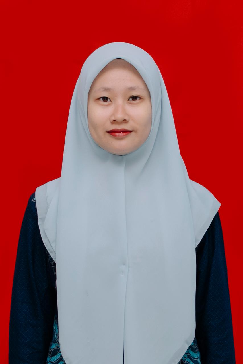 Ayu Triana Khairunnisa, S.Pd. (Guru Conversation)